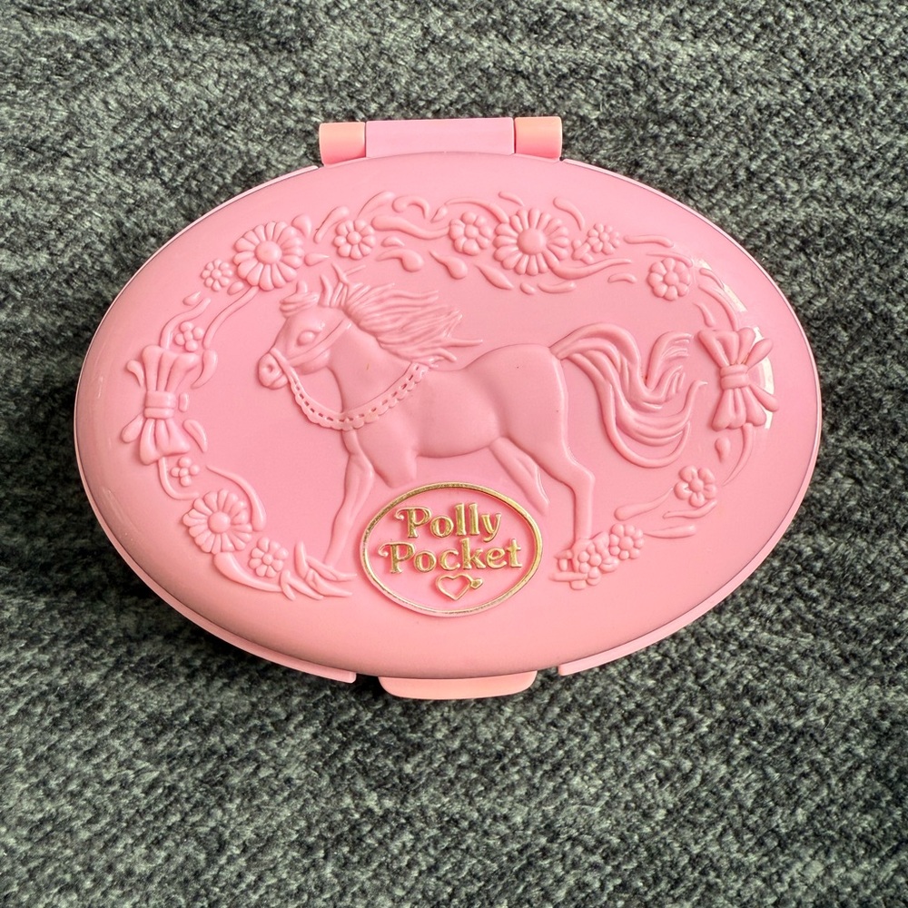 Vintage 1995 Pony Polly Pocket